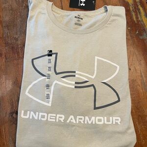 NWT Under Armour Men’s Tee
